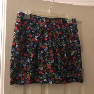 Floral mini skirt
